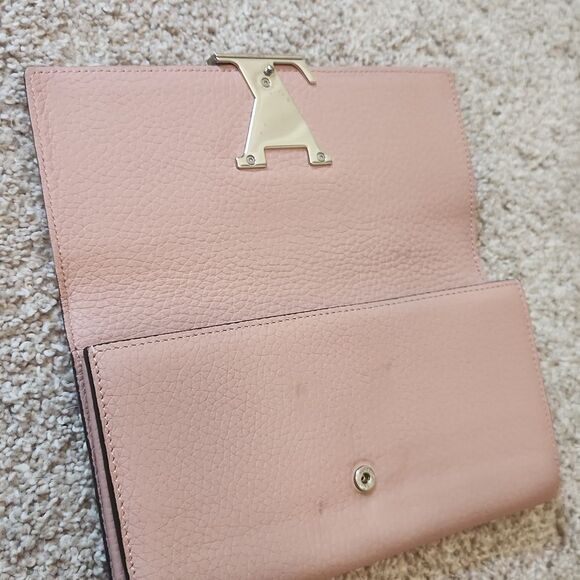 Louis Vuitton Taurillon Capucines Wallet - Picture 6 of 12